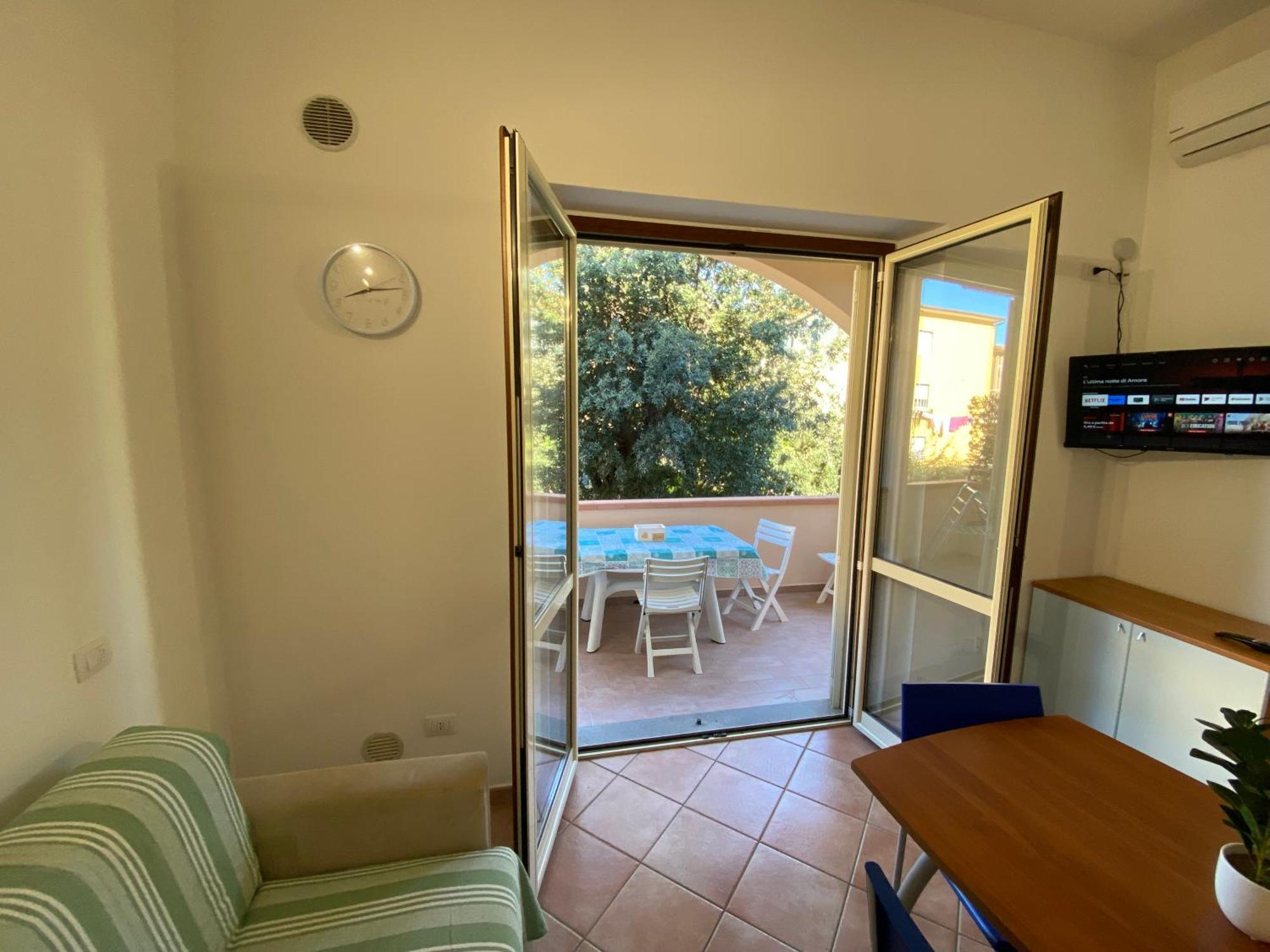 Villa Il Boschetto San Vincenzo Luaran gambar