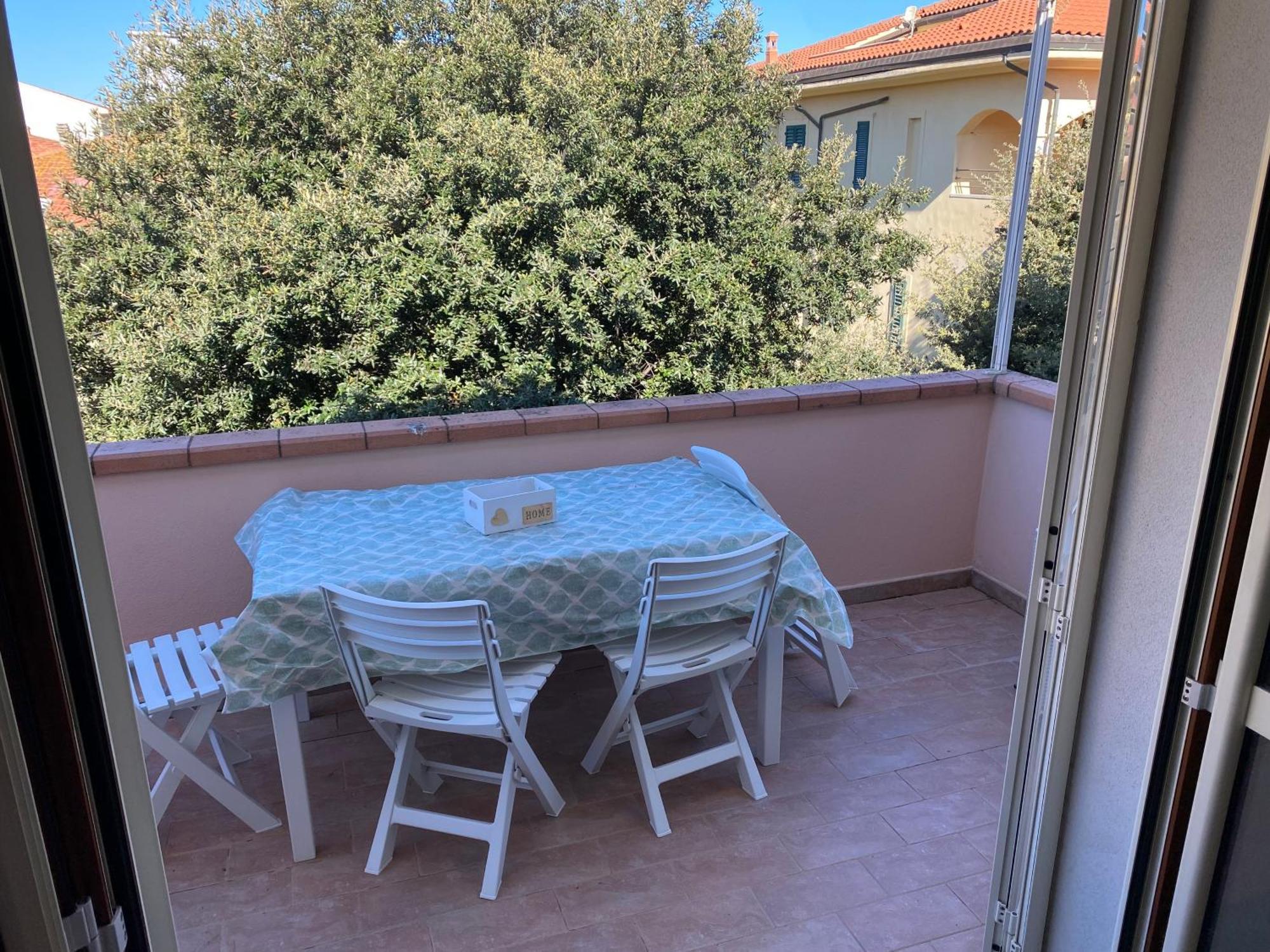 Villa Il Boschetto San Vincenzo Luaran gambar